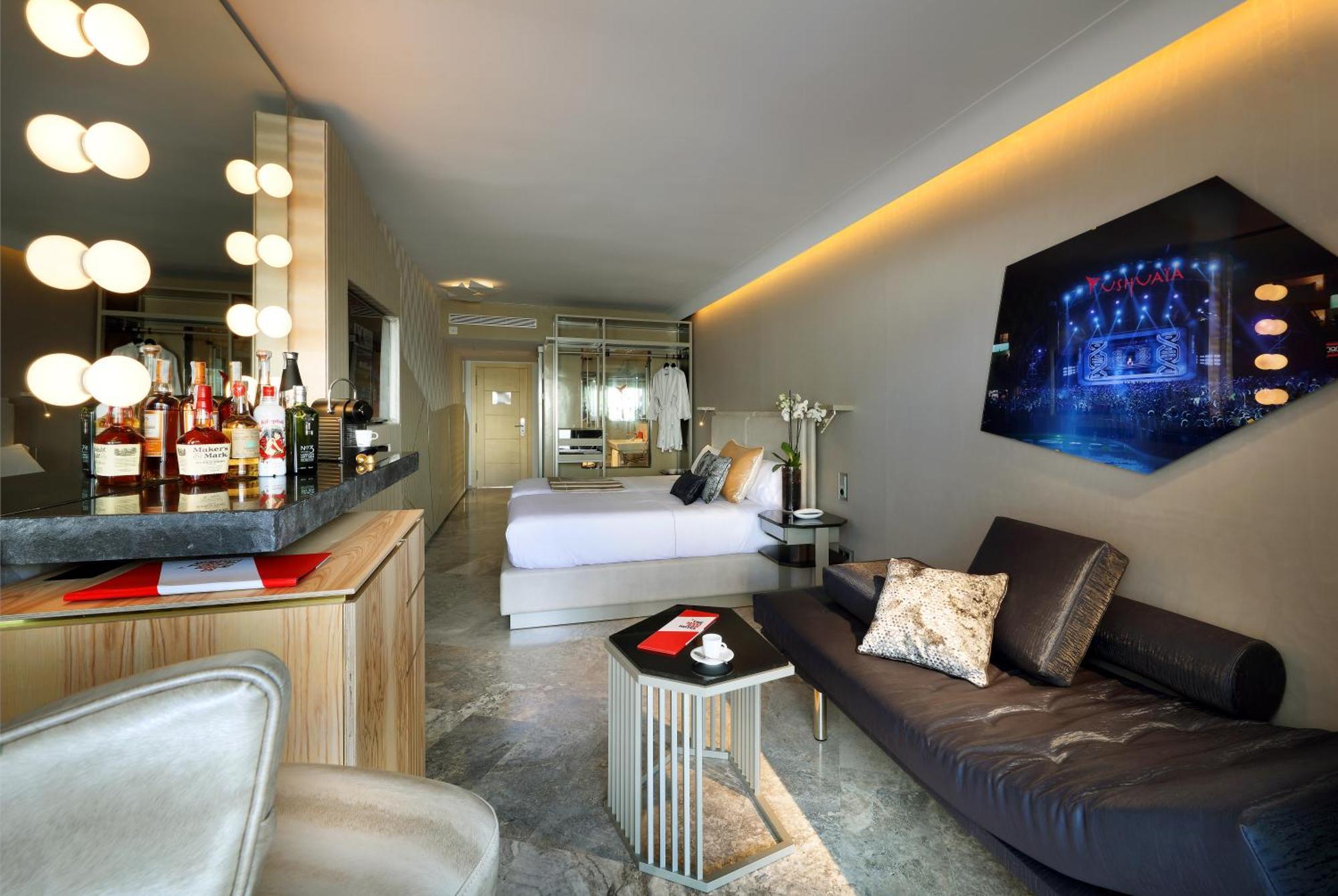 Ushuaia Ibiza Beach Hotel - Adults Only - Club Entrance Included Playa d'en Bossa Δωμάτιο φωτογραφία